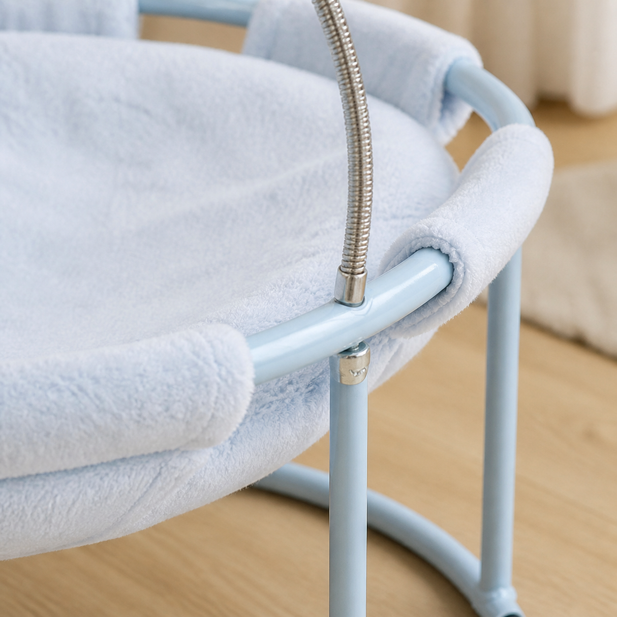 Plush Cat Hammock Lounger — key feature detail