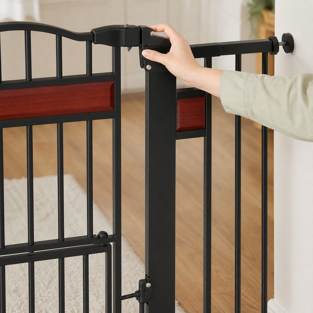 One-handed pet gate release detail